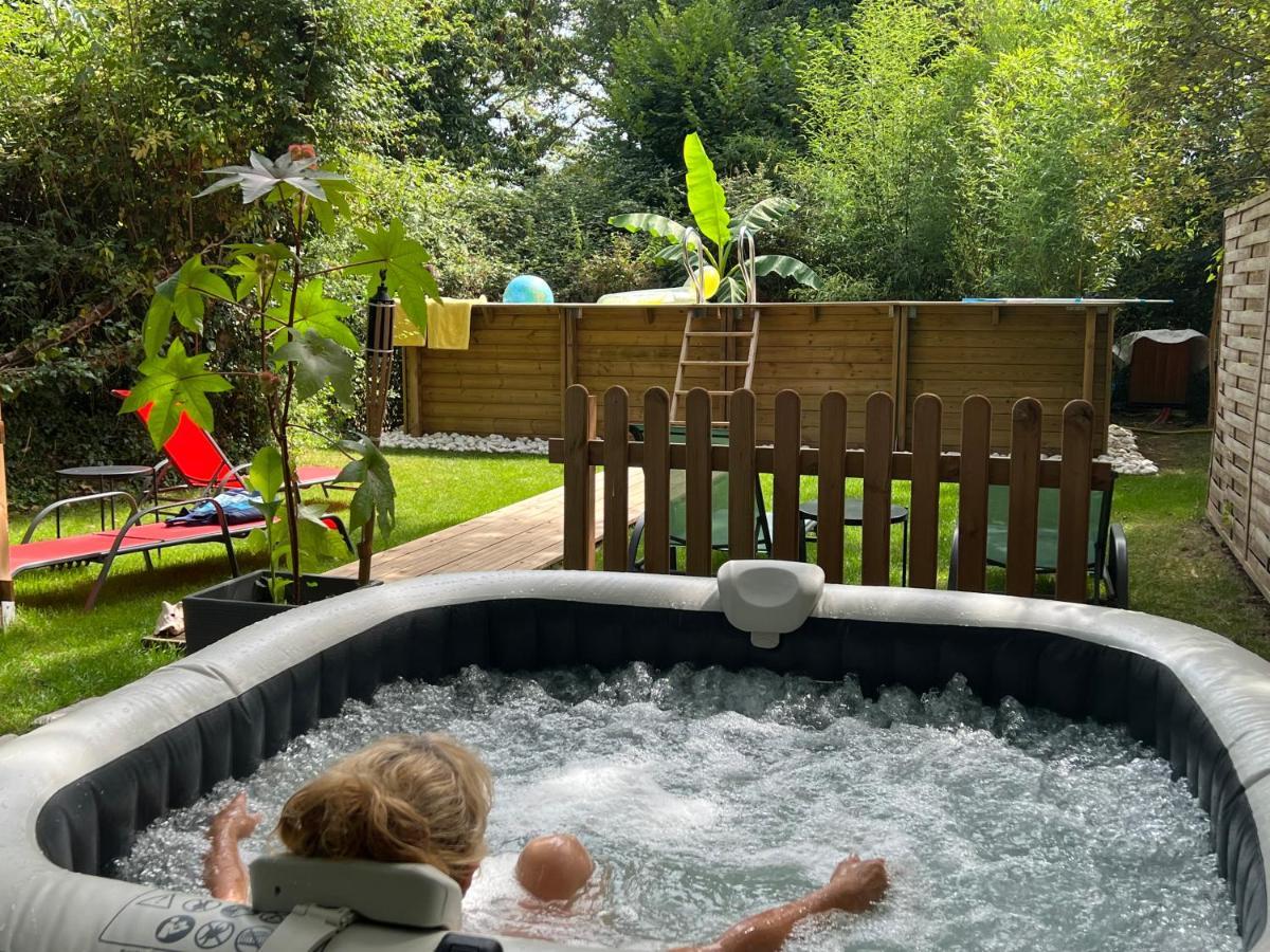 The Dordogne Huts With Private Pool And Jacuzzi Villa Payzac  Exterior photo